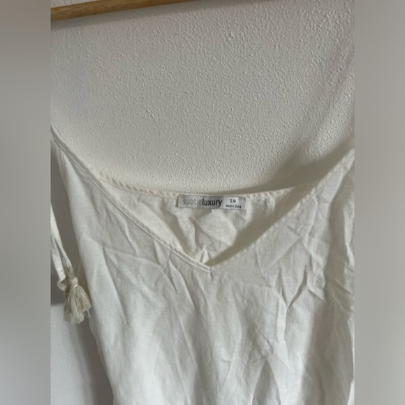 Subtle Luxury Linen Cotton White Dress, size S/M - Picture 4 of 5